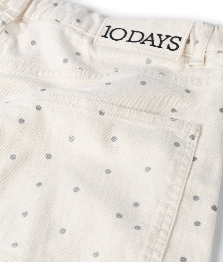10 days white legs pants dots