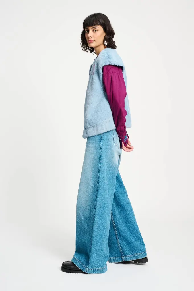 pom-amsterdam-gilets-gilet-fur-misty-blue-1191847962.webp