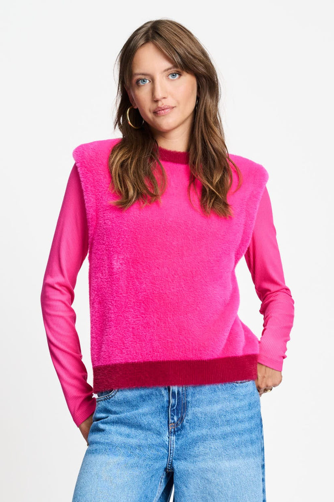 Pom Amsterdam Shelly spencer pink