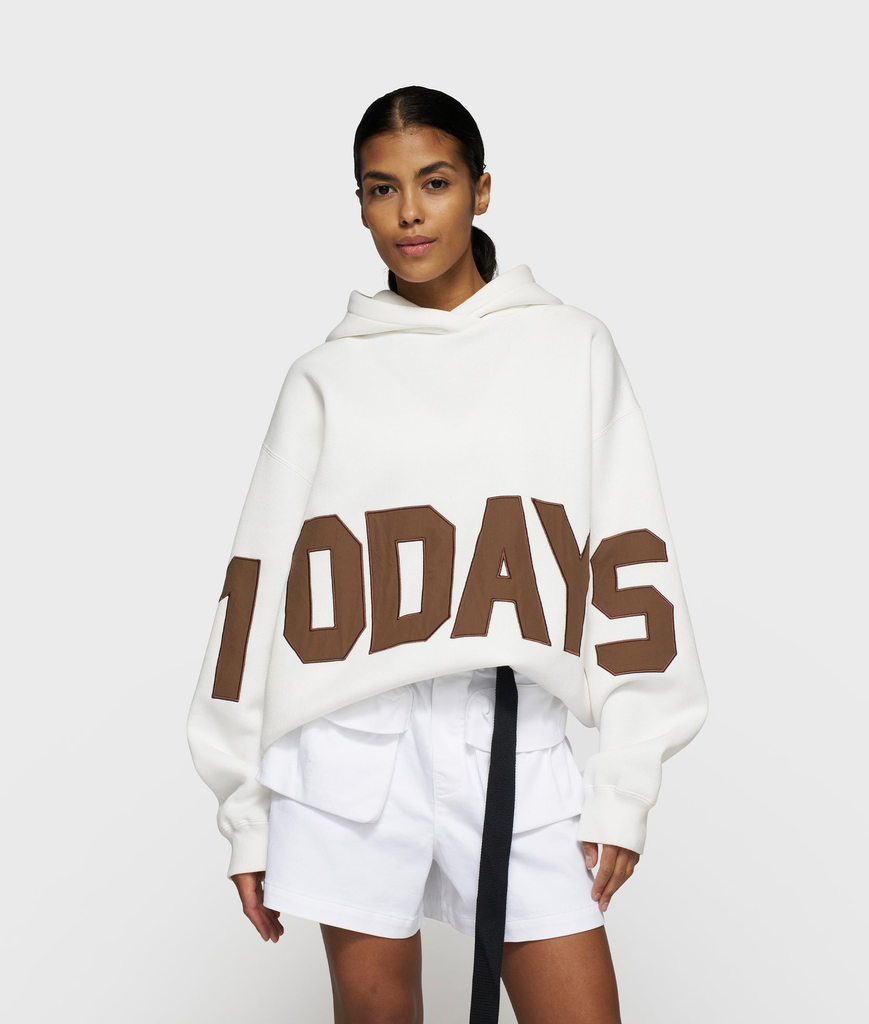 10 days statement logo