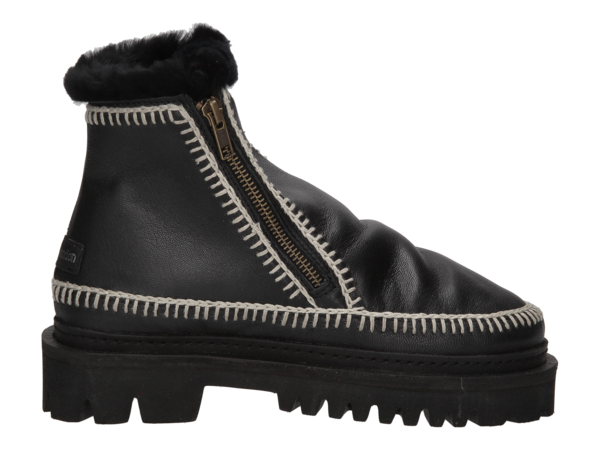 Laidback London leather black