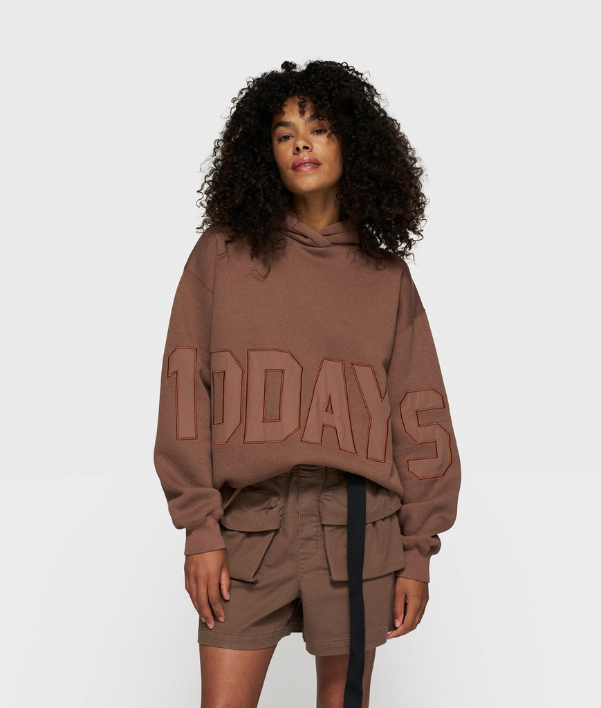 10 days hoodie truffle
