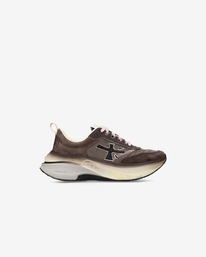 [7896] Premiata Hill 7896